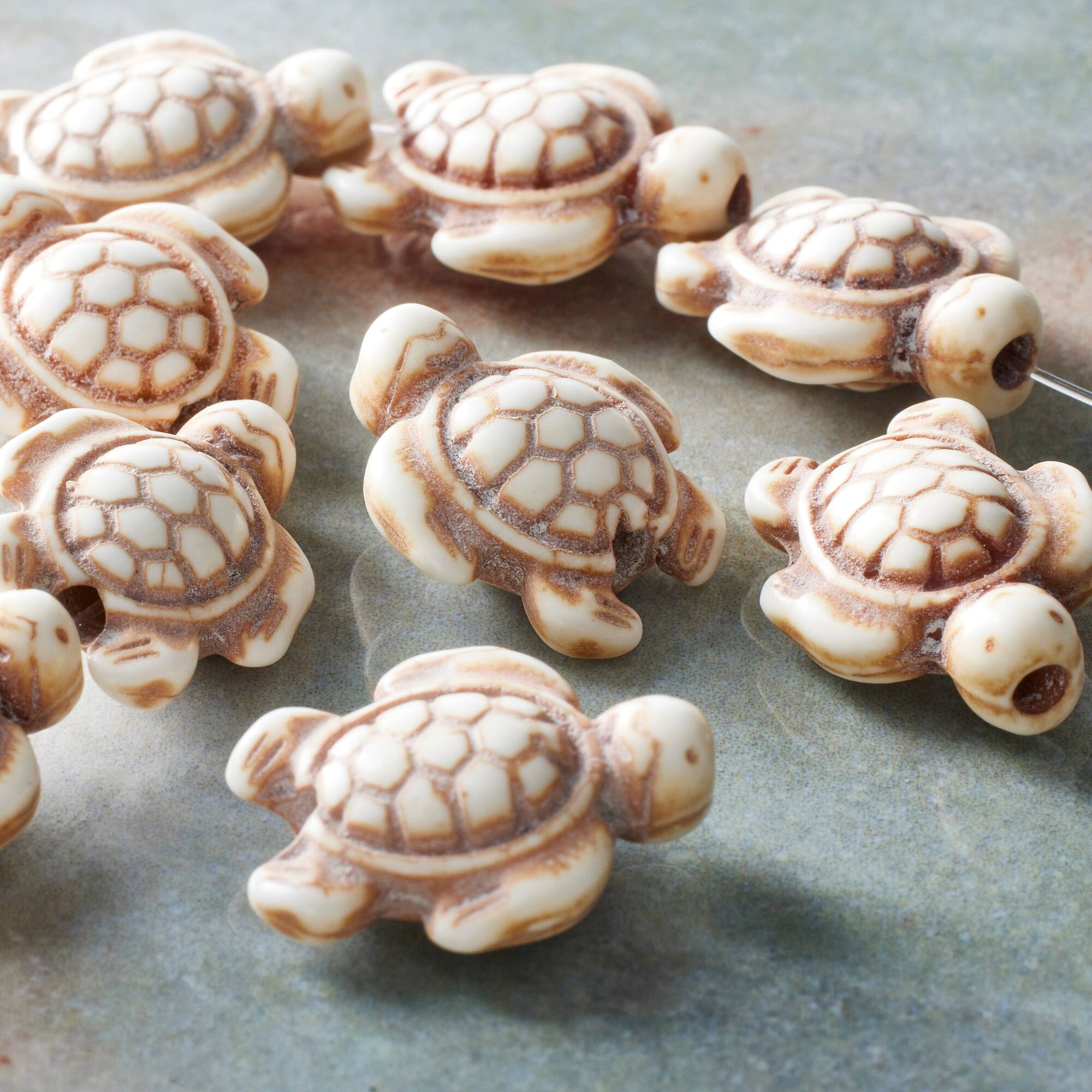 White & Green Reconstituted Stone Tortoise Beads, 18mm by Bead Landing™